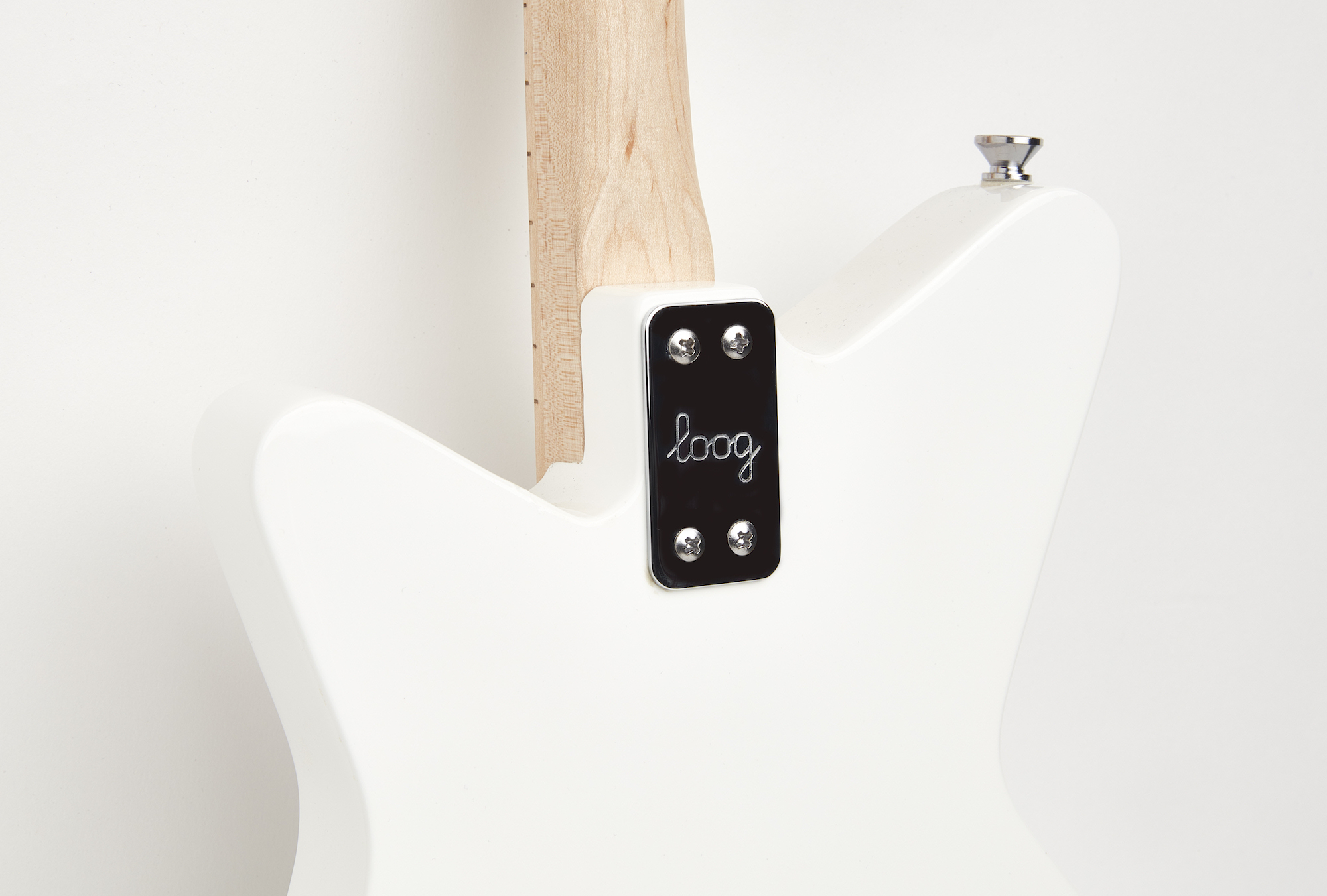 20170211_LoogGuitars6889 Loog Pro Electric Guitars - White