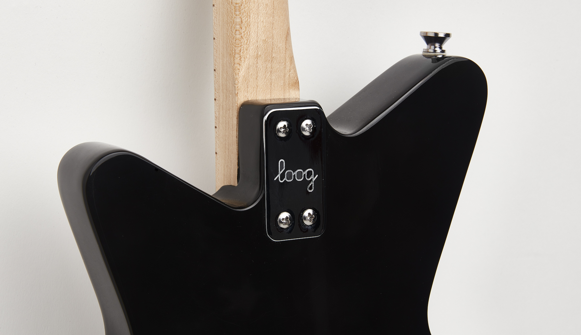 20170211_LoogGuitars6891 Loog Pro Electric Guitars