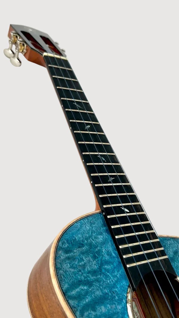 aNueNue UT188MB Feather Series – Premium Tenor Ukulele mit Double-Top und 5A Taiwan Koa