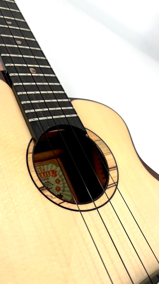 aNueNue UT200 Moonbird Tenor aNueNue UT200 Moonbird Tenor