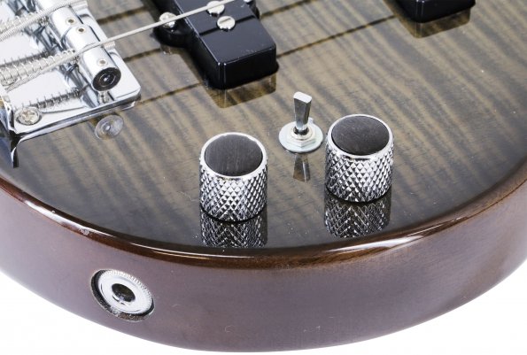 tbj-3400bmf_nob_595 Tiny Bass TBJ 3400 - BFM