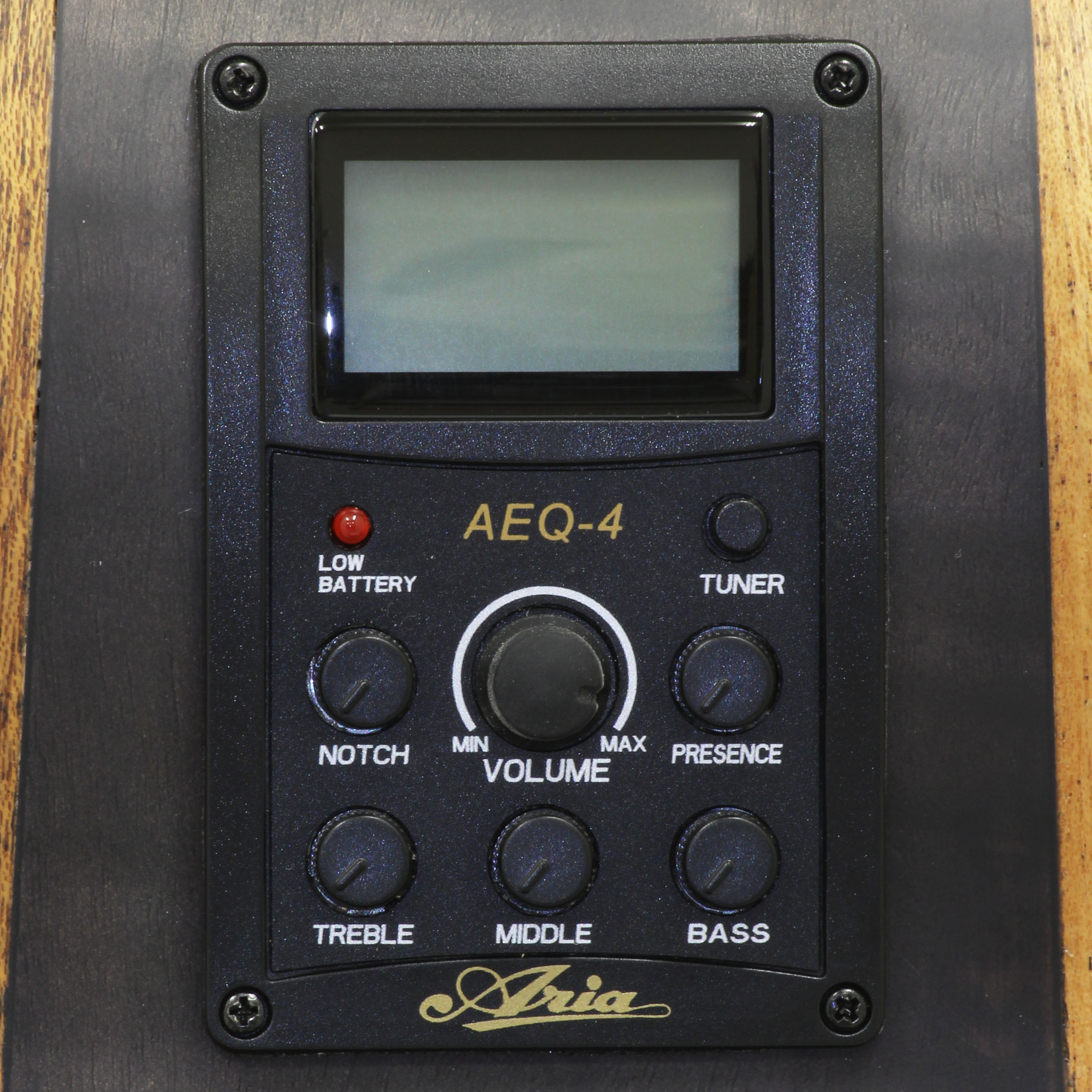fetf2_stbk_eq Aria FET F2, stained brown