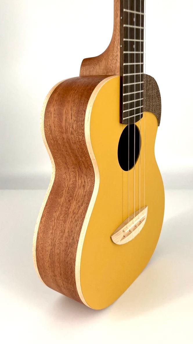 aNueNue UC10, golden glow