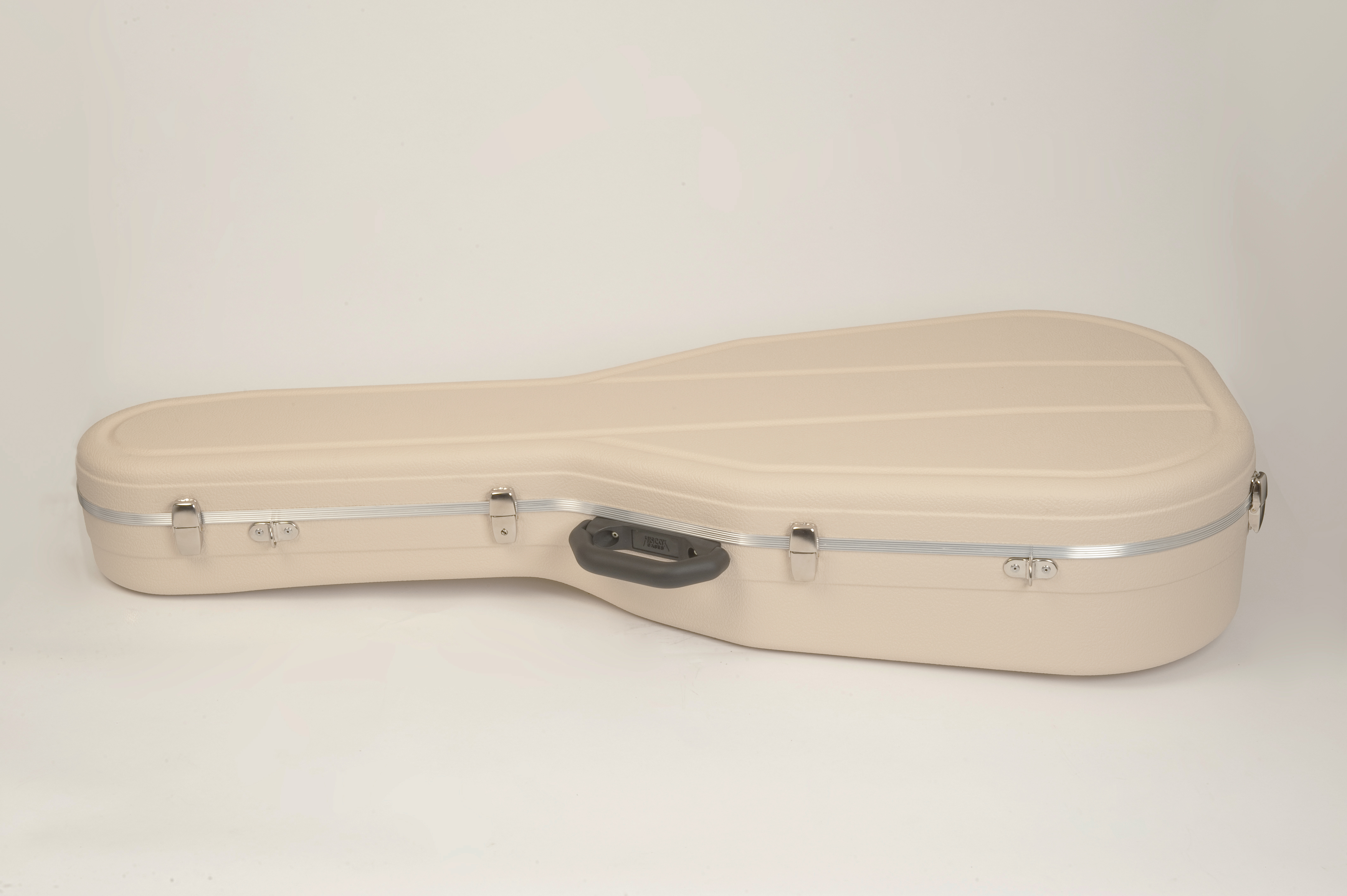 Hiscox OM Akustikgitarren Koffer , ivory
