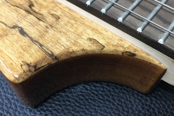 Big Island Ukulele EUB SMP N